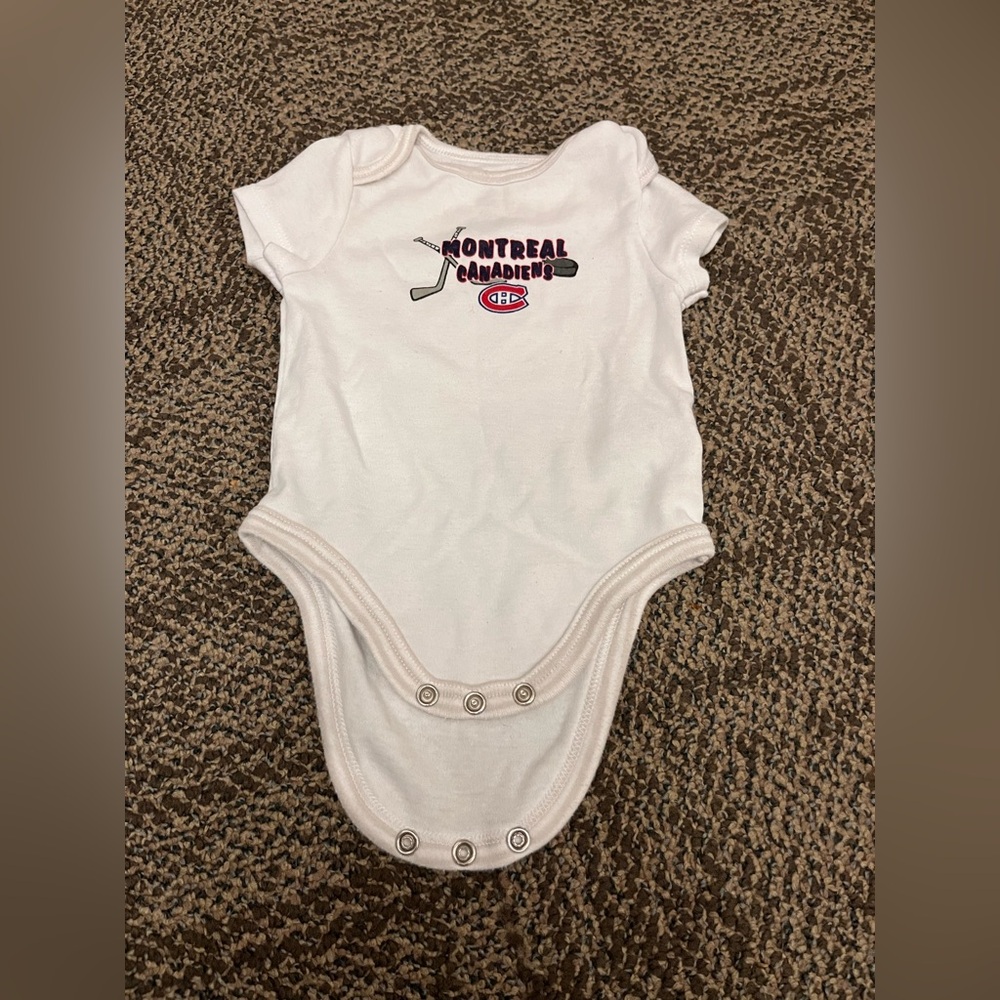 🌸🌸5 for $15🌸🌸NHL Montreal Canadiens White Infant Bodysuit